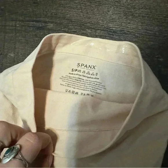 NWOT SPANX higher Power Panties - S - Picture 4 of 5